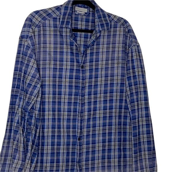 𝅺zara MAN Blue plaid buttoned down shirt with frayed hem. Size L - Picture 5 of 7
